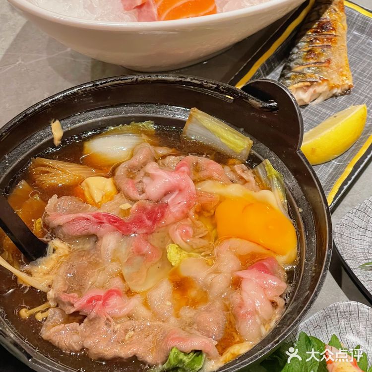 去香港总要吃一次的日料放题，人均只要 200+