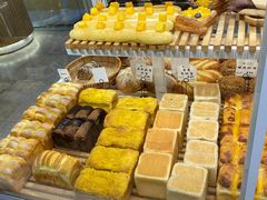 -焙丽拾光(麦凯乐直营店)