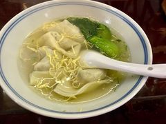 刀鱼馄饨-同得兴 Since·1995 传统苏式面馆(嘉馀坊店)