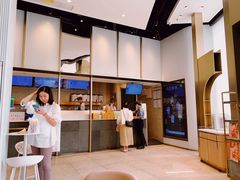 -奈雪的茶(皇庭广场店)