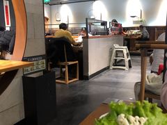 -呷哺呷哺(保利广场店)