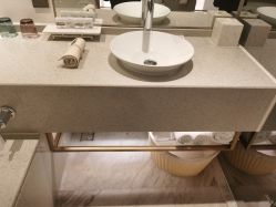 -玥奢国际母婴护理中心(滨江宝龙店)
