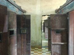 -吐斯廉屠杀博物馆