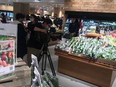 -七鲜超市(瑞虹天地太阳宫店)