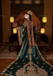 -雪中彩影婚纱摄影·微光艺术中心