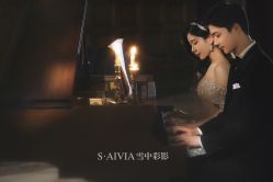 -雪中彩影婚纱摄影·微光艺术中心