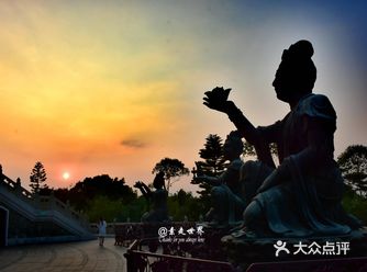 100年前的茅蓬现变成香港名寺院