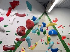 -绿壁虎攀岩基地(Tcar店)