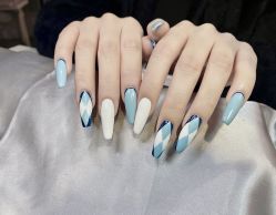 -YCai简薇美甲美睫美妆