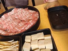 冻苏尼特小羔羊前腿肉卷-牛街清真满恒記(平安里西大街店)