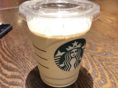 圣诞拿铁-星巴克(天津滨海金元宝于家堡店)