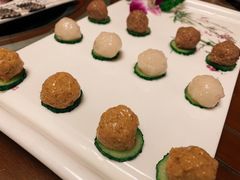 -景明轩•养生酸汤鱼火锅 云贵鲜菌 现舂野果酸汤(王寨小区店)