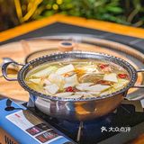 在川师大门口发现了这家仿佛走进农家四合小院的柴火鸡