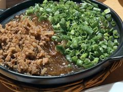 -兔行天下-鸿鹤鲜锅兔(中海国际店)