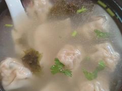 -闫家驴肉老店(华电一校店)