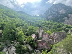 -秦岭终南山世界地质公园翠华山景区