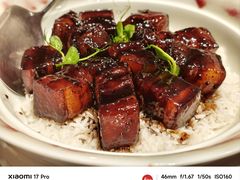 黑松露酱烧肉配泰国米饭-九福楼大酒店