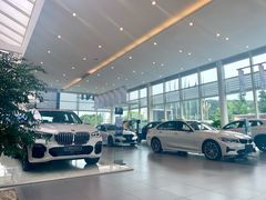 -南充通源宝马4S店(高坪店)