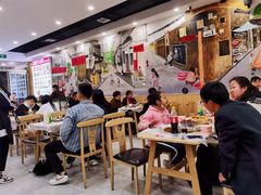 大堂-江城燕子大排档(江汉路步行街店)