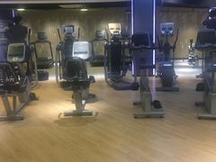 器械区-一兆韦德健身(张杨路店)