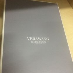 -Vera Wang婚纱礼服旗舰店
