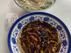 -明呈黄鱼面馆(斜土路店)