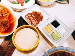 -韵秋荷(宝山龙湖天街店)