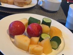 -筠咖啡西餐厅(上海国展宝龙丽筠酒店)