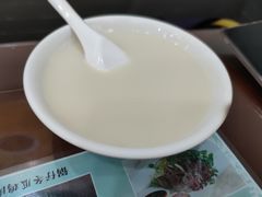 豆浆-护国寺小吃(左家庄店)