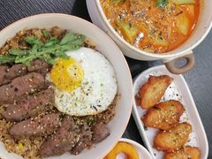 -mordew加州日记西餐&小酒馆(新天地店)