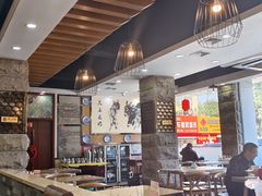 -乔家小院•本地小海鲜•非遗驴肉(万年泉路店)
