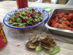 -江城燕子大排档(江汉路步行街店)