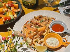 -JINNS锦时 steak&pizza(浸信会礼拜堂旧址店)