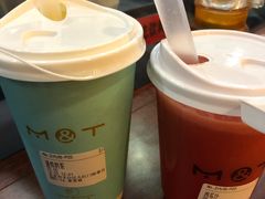 -瑞幸咖啡(石榴中心店)