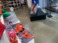 -名创优品(天河区正佳广场二店)