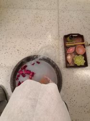 -琦品高端嫩肤经络私佳美场