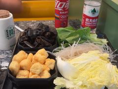 -一席地·本地鸡窝·杭帮鸡火锅(萧山银隆百货店)