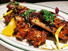 菠萝慢烤伊比利亚猪肋排-BE BRIGHT KITCHEN(正佳广场店)