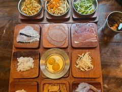 -银米·云南传统过桥米线(双廊黑金冠店)