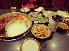-老夏老火锅(正宁路店)