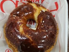 -HOT CRUSH趁热集合·现烤面包(环球港店)