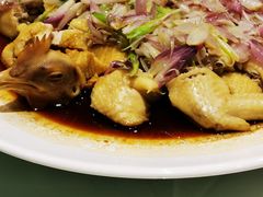 -品泉餐厅·大盆鱼·走地鸡