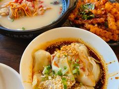 红油抄手-付小姐在成都(中山公园店)