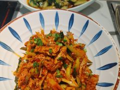 -黄记煌三汁焖锅(新佳丽江汉路店)