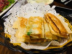 -乡土黄·鲜牛肉火锅·小龙虾(兴业街店)