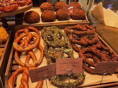 -RUXU入续糖水铺与包(卓悦中心店)