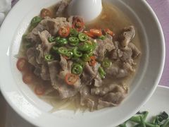 -湖泉水云间餐厅·弥勒地道菜(B座店)