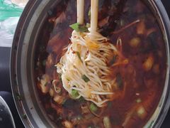 -牛一嘴·兰州牛肉面·大盘鸡(财富中心店)