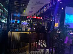 -MARU玛露音乐餐厅(大学路店)