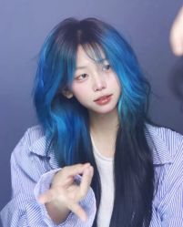 -藤野造型烫发染发